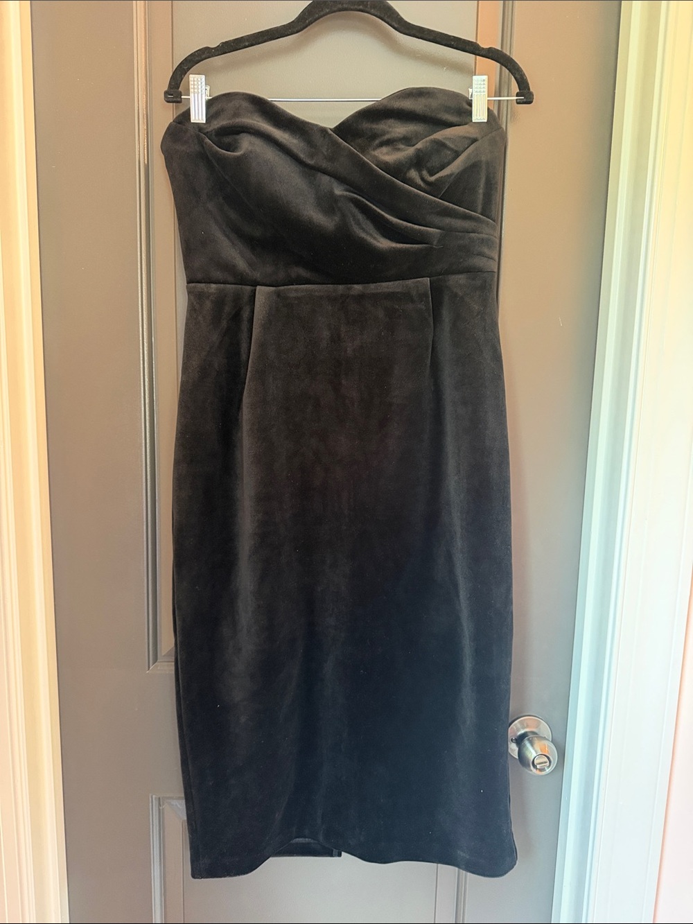 Express Strapless Black Velvet Sheath Dress Size M